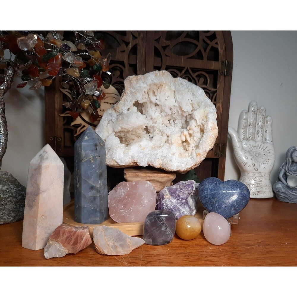 Assorted Crystal Bundle - Picture 2 of 7
